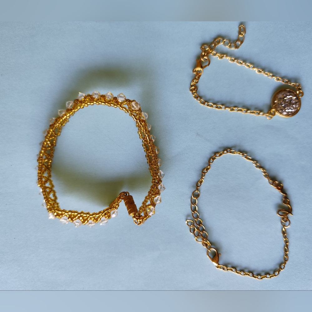 3/$25💙Elegant Gold Bracelet Set